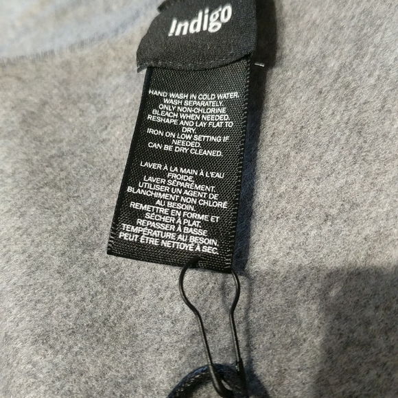 Men's Eco Solid Scarf - Picture 2 of 4